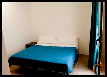 Hotel Niu D'or 2*